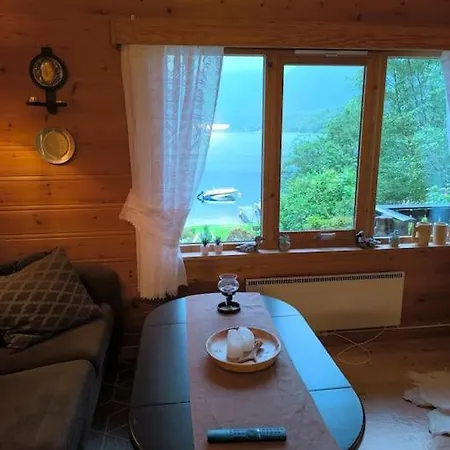 Ett Mindre Aneks Med Unik Beliggenhet! Holiday home