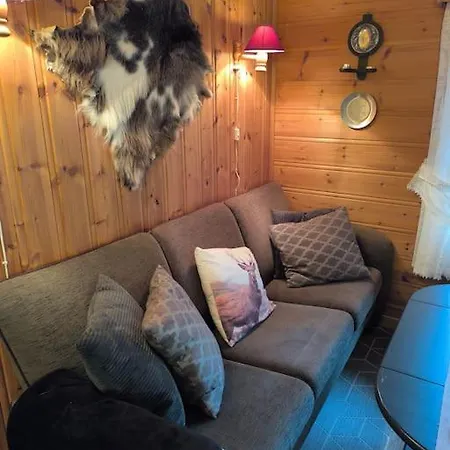 Ett Mindre Aneks Med Unik Beliggenhet!